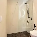 Penthouse In El アパート